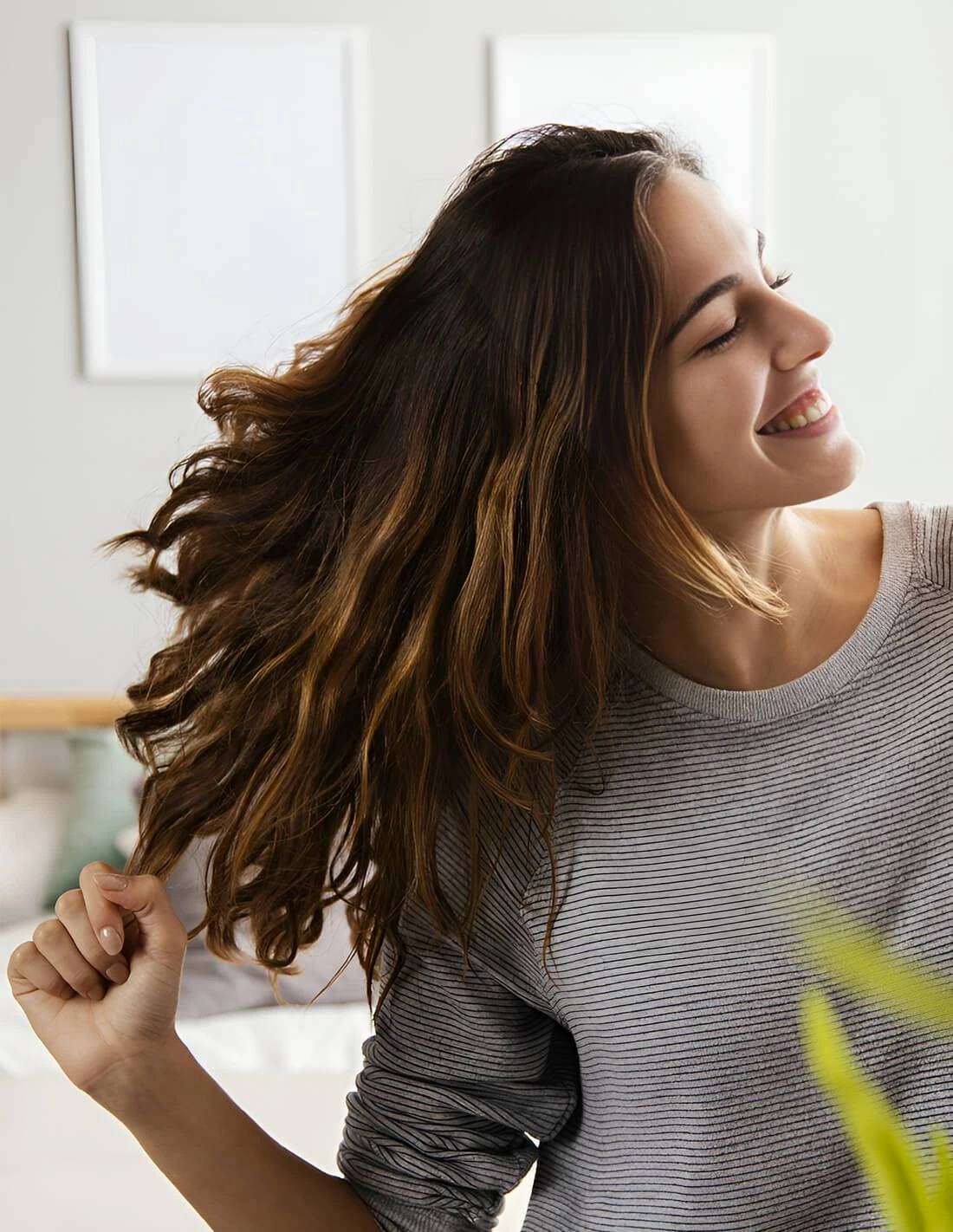 PILEXIL ANTICAIDA CHAMPU 300 ML 4 PILEXIL ANTICAIDA CHAMPU 300 ML - Imagen 2